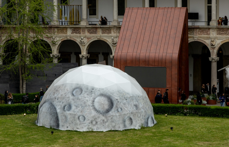 Fuori Salone by Interni – Milano 2025 : 8 walk-in installations